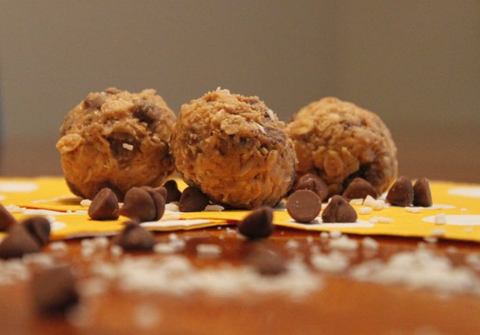 Get-up-and-Go Peanut Butter Snack Bites