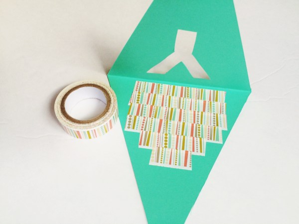 DIY Washi Bunting Banner Tutorial + Alphabet Banner Template Download