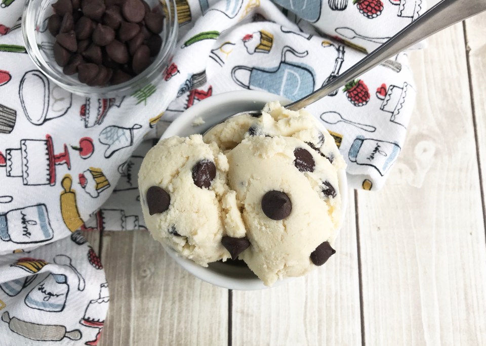 Edible Keto Chocolate Chip Cookie Dough